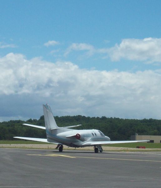 aéroport BRIVE / NESPOULS vallée de la Dordogne